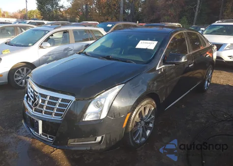 2014 Cadillac Xts W20 Livery Package z USA, uszkodzony, nr VIN 2G61U5S35E9181996